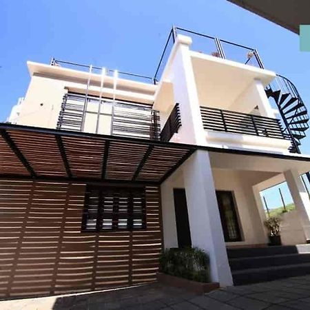 Ezebella Luxury Service Villa Ooty Exterior photo